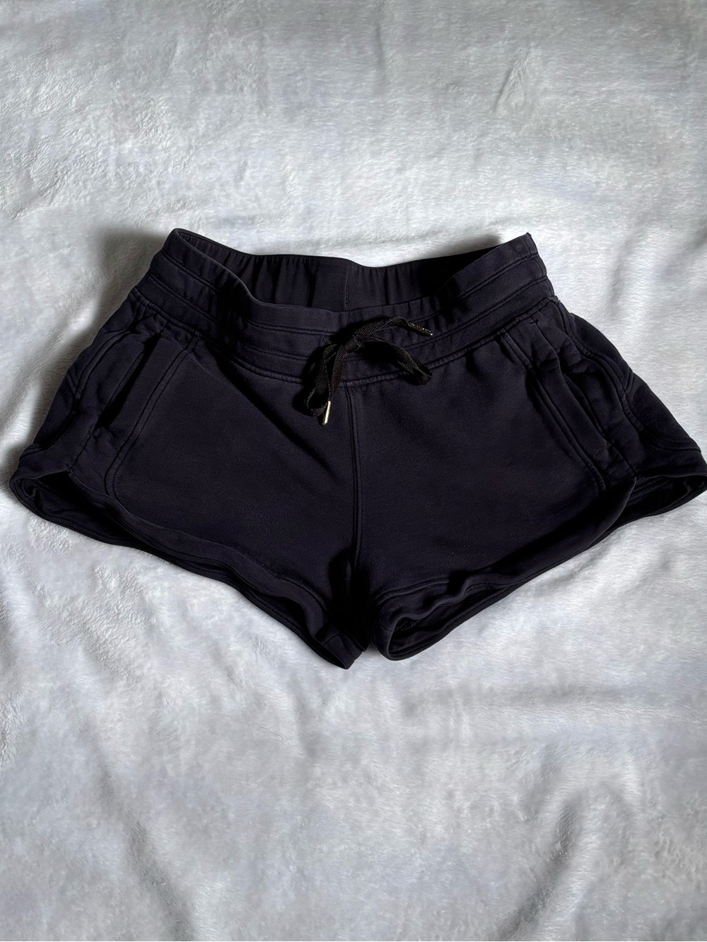 Lululemon On the Fly Short 2.5” French Terry True Navy Size 8 W7AN5S